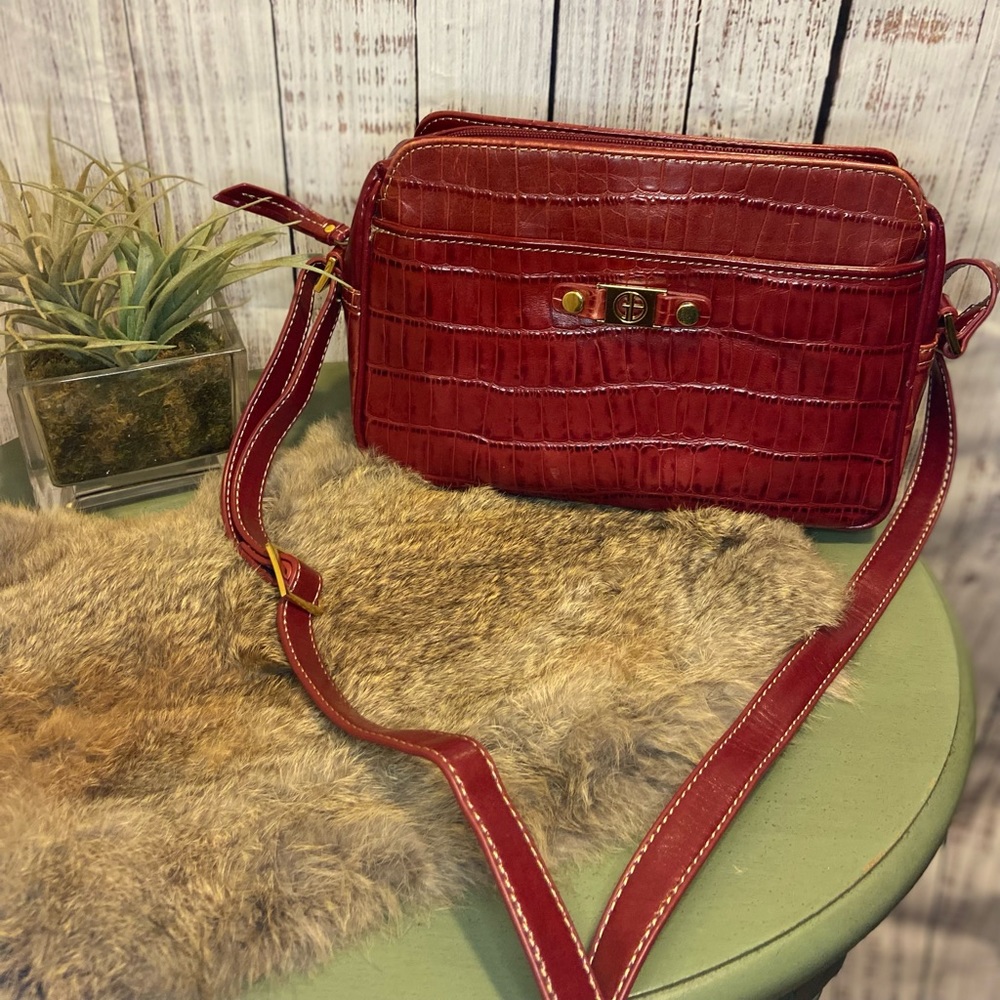 Giani Bernini crossbody purse NWOT